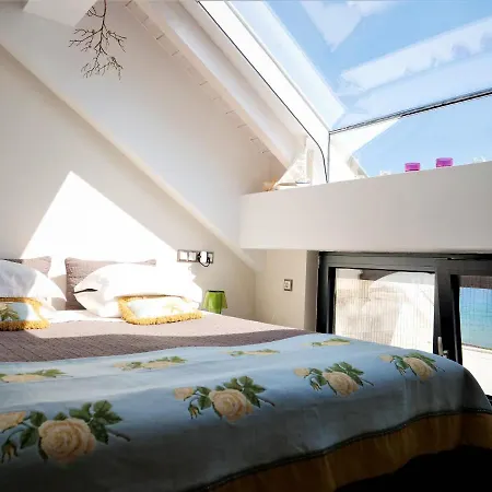 Seacret Apartment