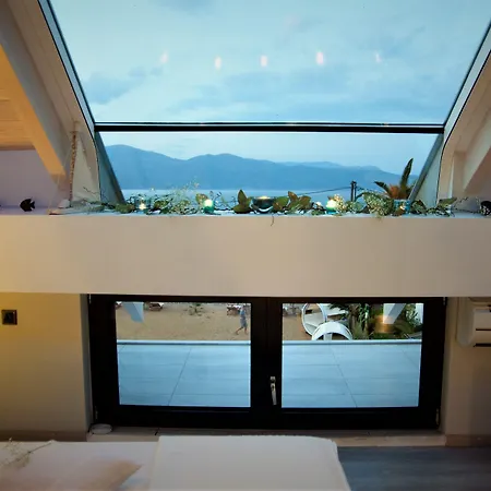 Seacret *